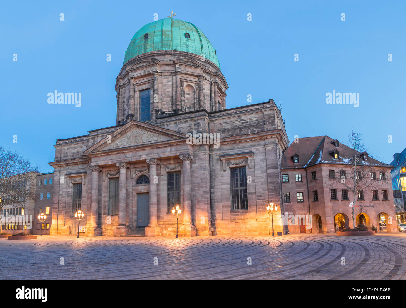 Santa Elisabetta Chiesa all'alba, Norimberga, Baviera, Germania, Europa Foto Stock