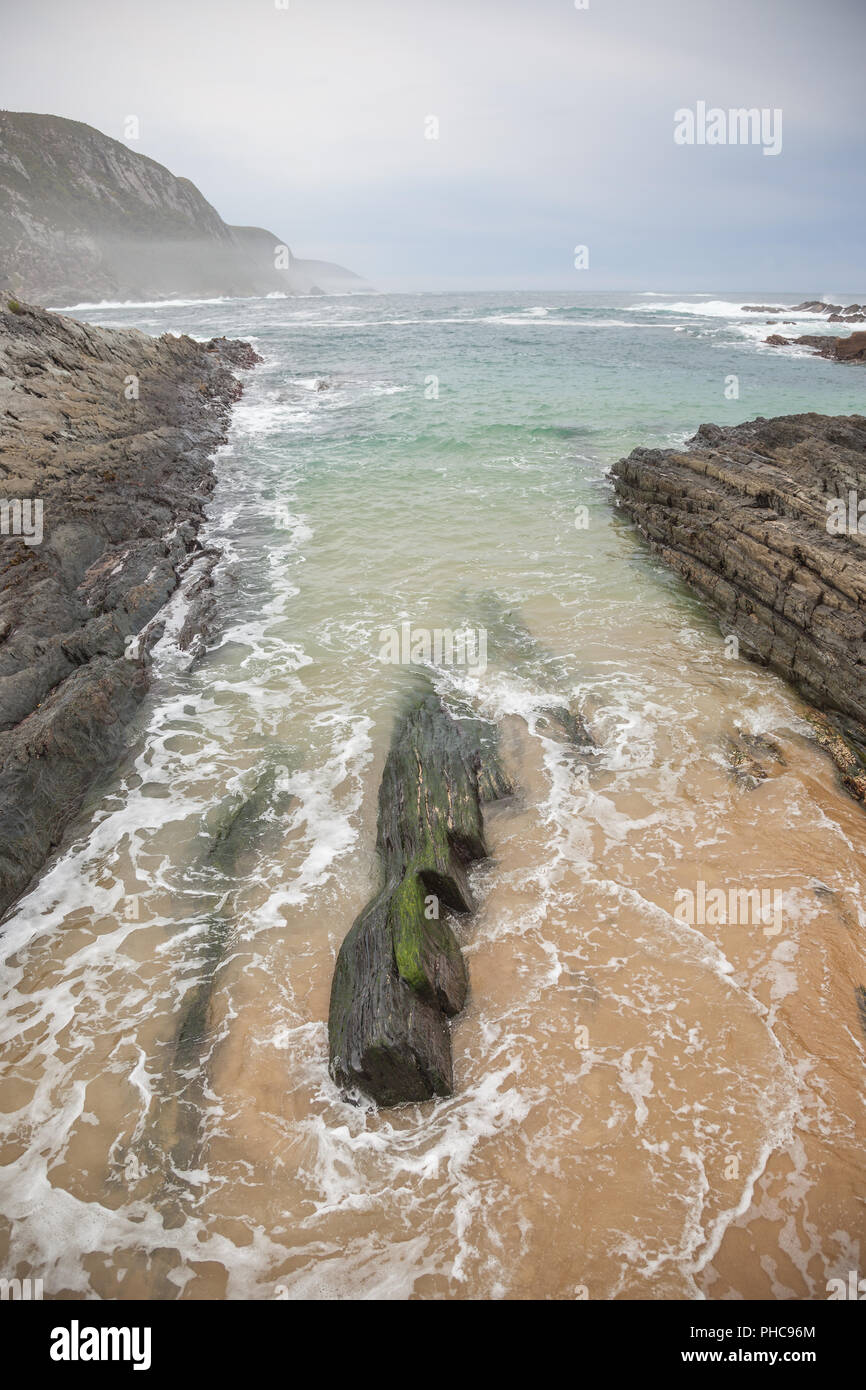 A sud la costa africana, dell'Oceano Indiano Foto Stock