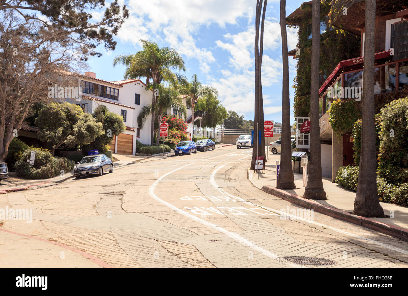Cove entrata sulla strada lungo la Jolla Cove Foto Stock