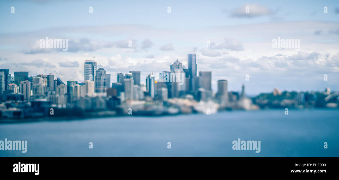 Porto di Seattle e pontili e dintorni sulla giornata di sole Foto Stock