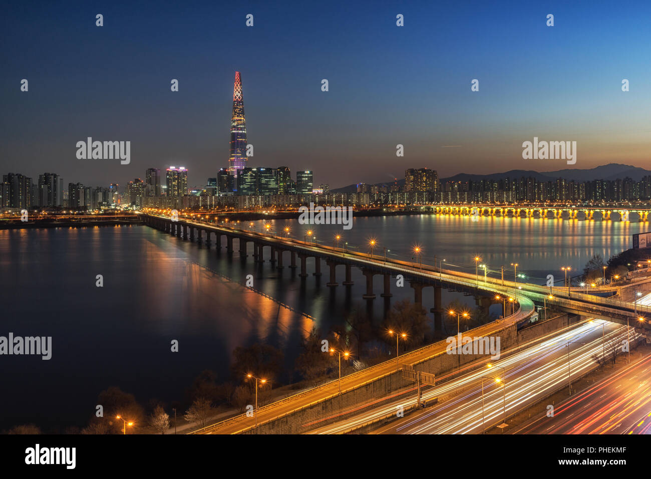Torre di lotte di notte Foto Stock