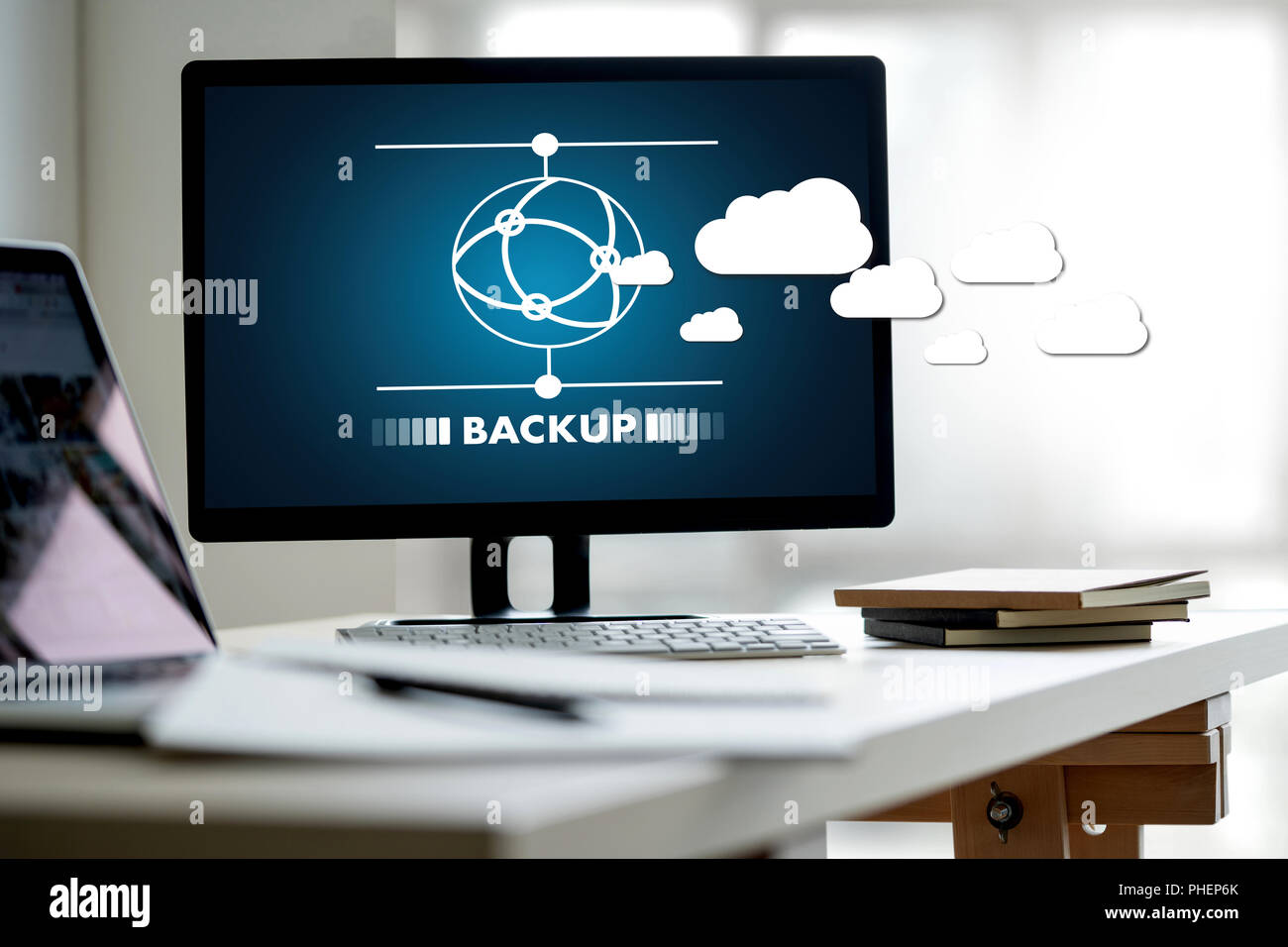 LIVE STREAMING Backup Download digitale di elaborazione un trasferimento dei dati , il download di streaming Foto Stock