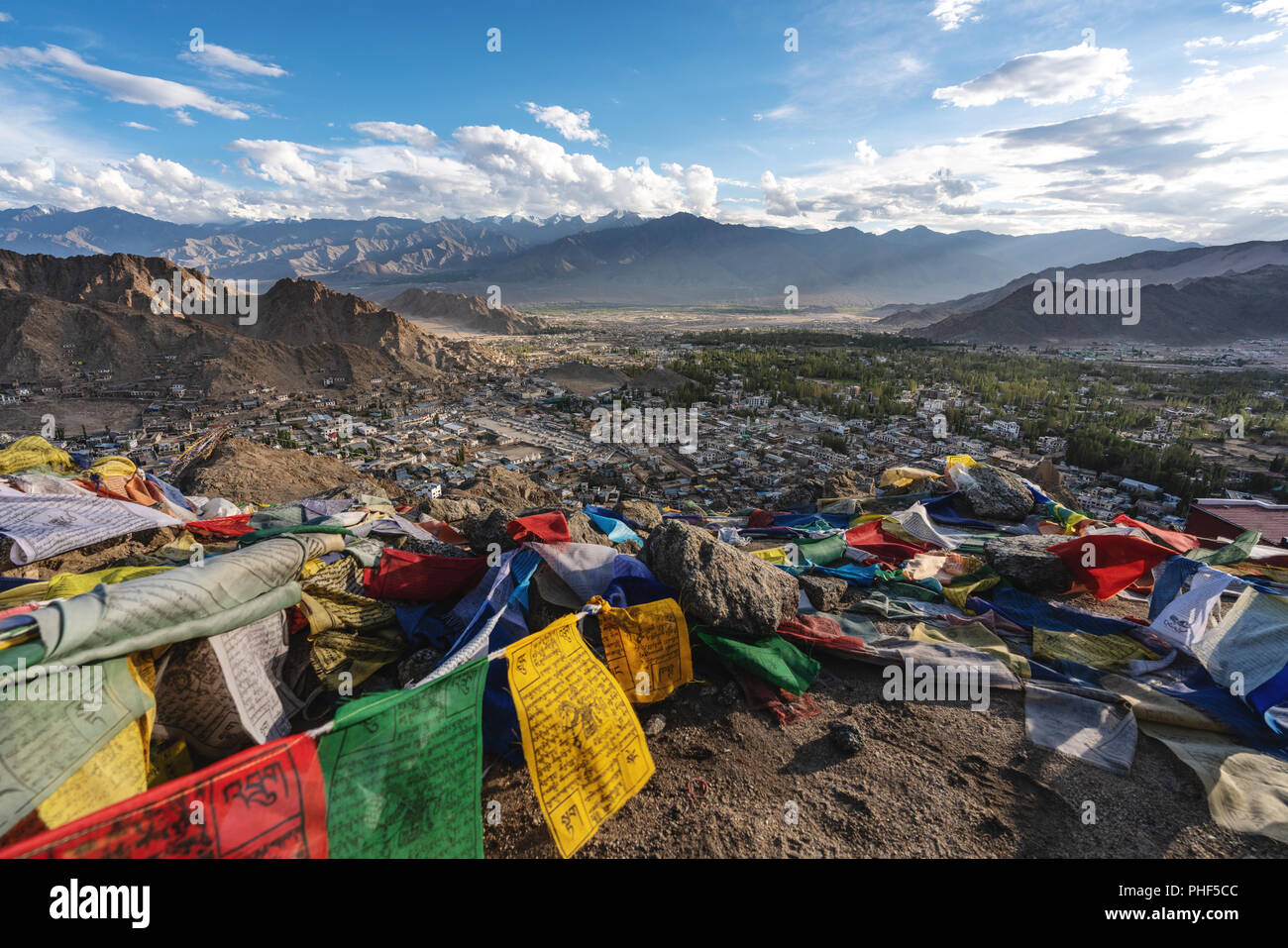 Paesaggio di Leh città nella regione Ladakn, India Foto Stock