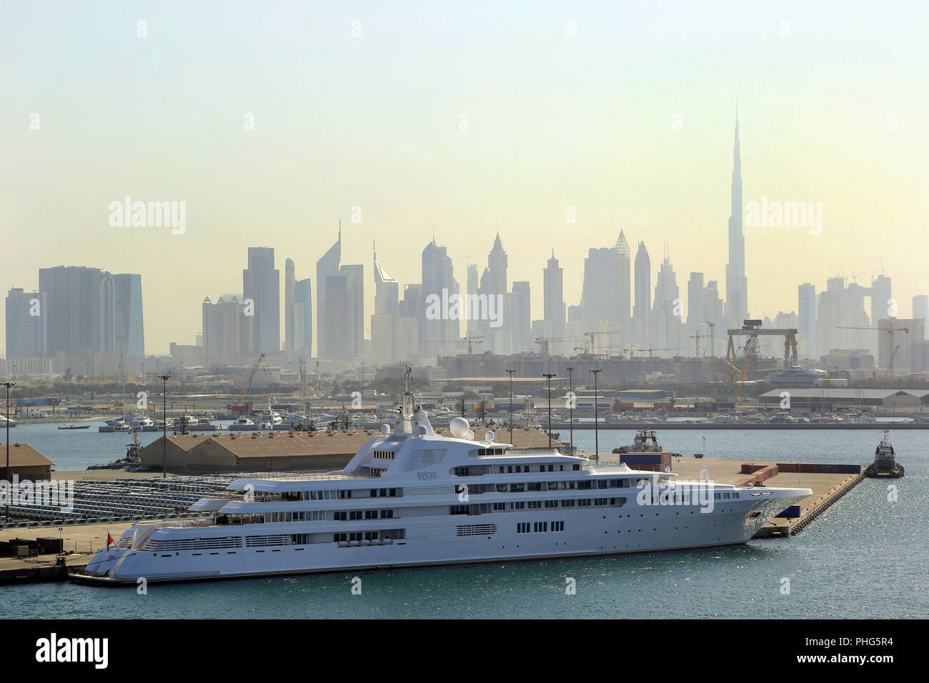 Dubai, Port Rashid, Yacht Dubai, Skyline, Foto Stock