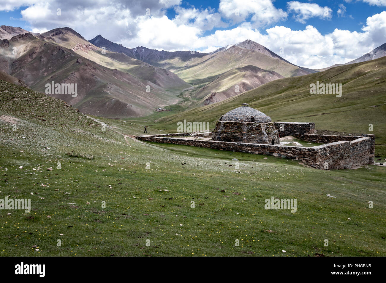 Viaggio in giro per il Kirghizistan e la sua natura e paesaggi nel giugno 2018 Foto Stock