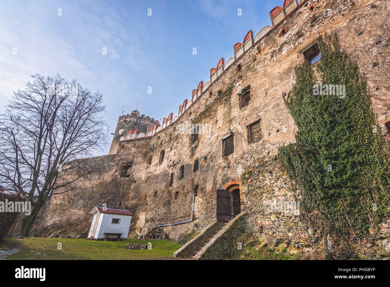 Pareti del medievale castello di Bolkow Foto Stock