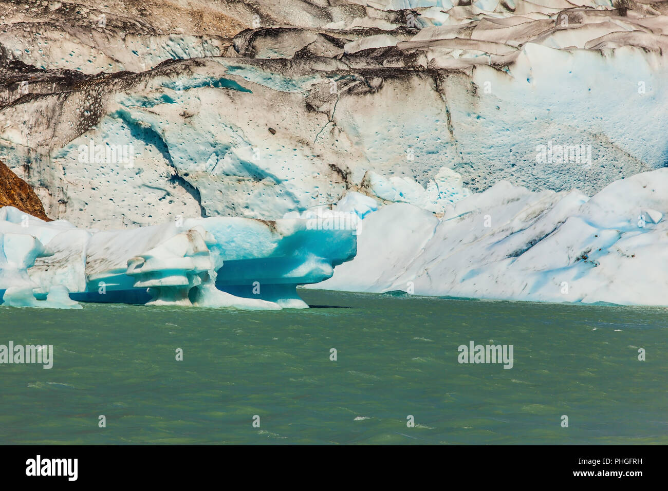 L'ice floes, spezzata da un ghiacciaio Foto Stock