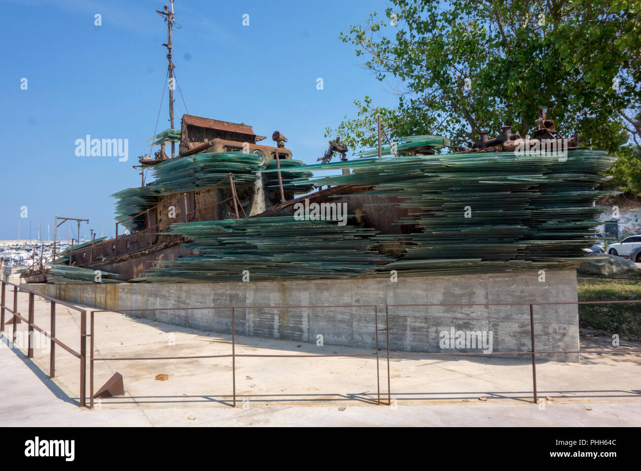 Memoriale Per La Tragedia Di Otranto Foto Stock Alamy