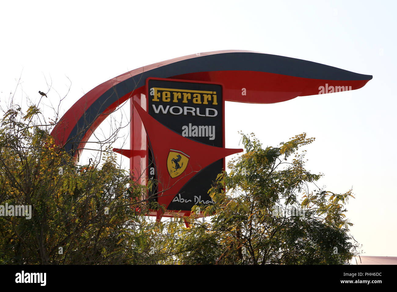 Abu Dhabi, etichetta Ferrari World Foto Stock