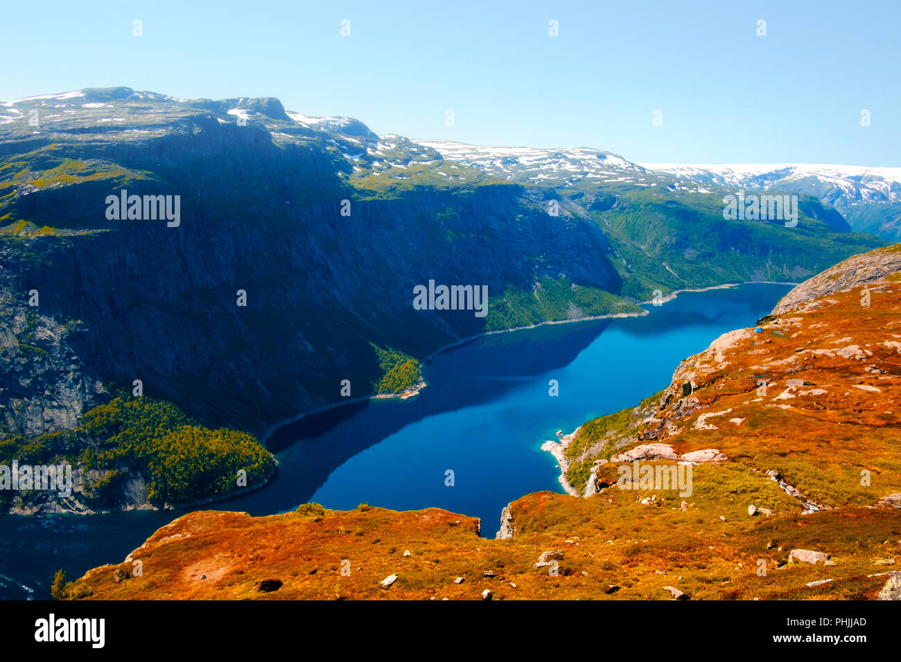 Ringedalsvatnet lago vicino Trolltunga Foto Stock