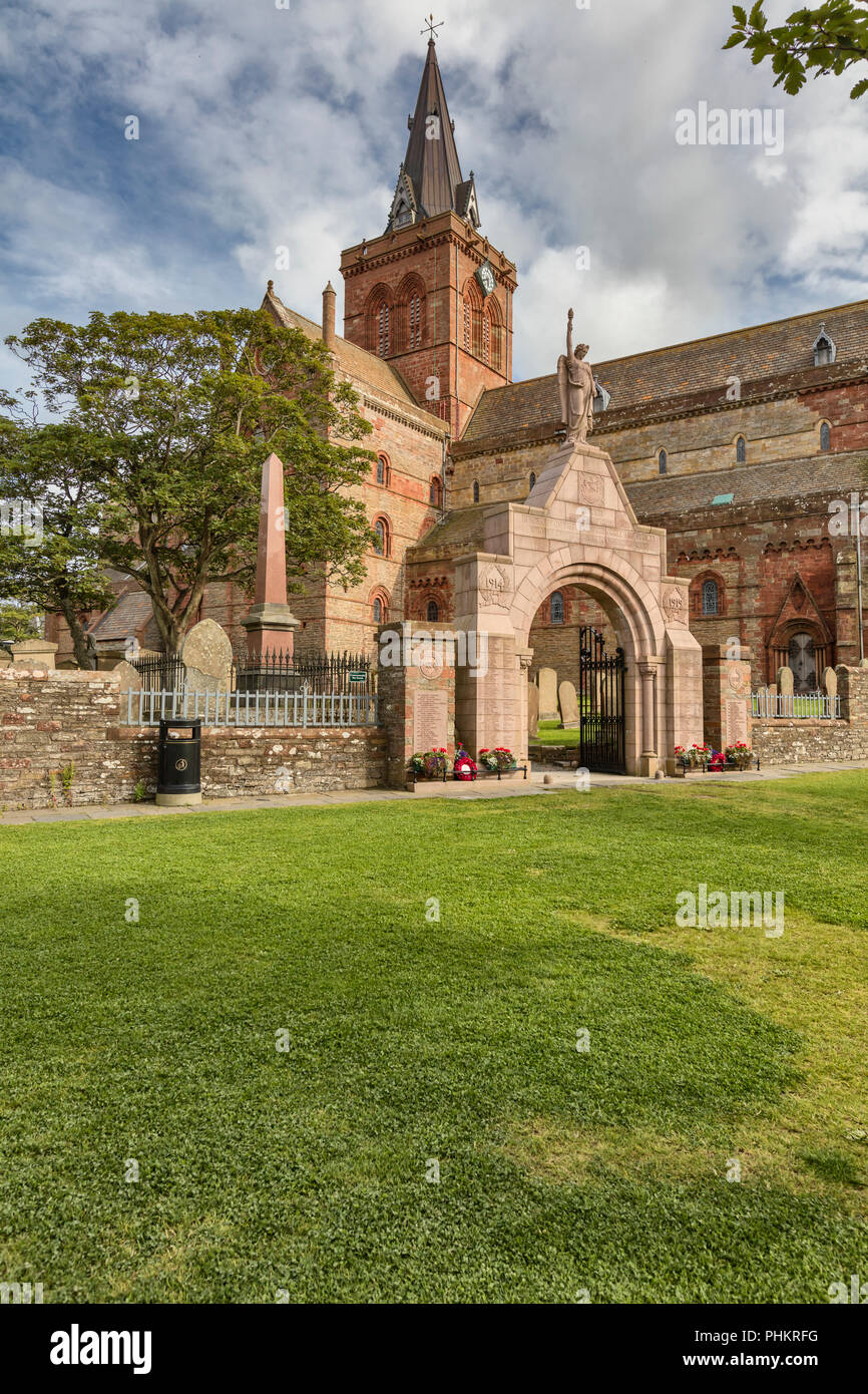 San Magnus Cathedral, Kirkwall, Continentale, Orkney Islands, Scotland, Regno Unito Foto Stock