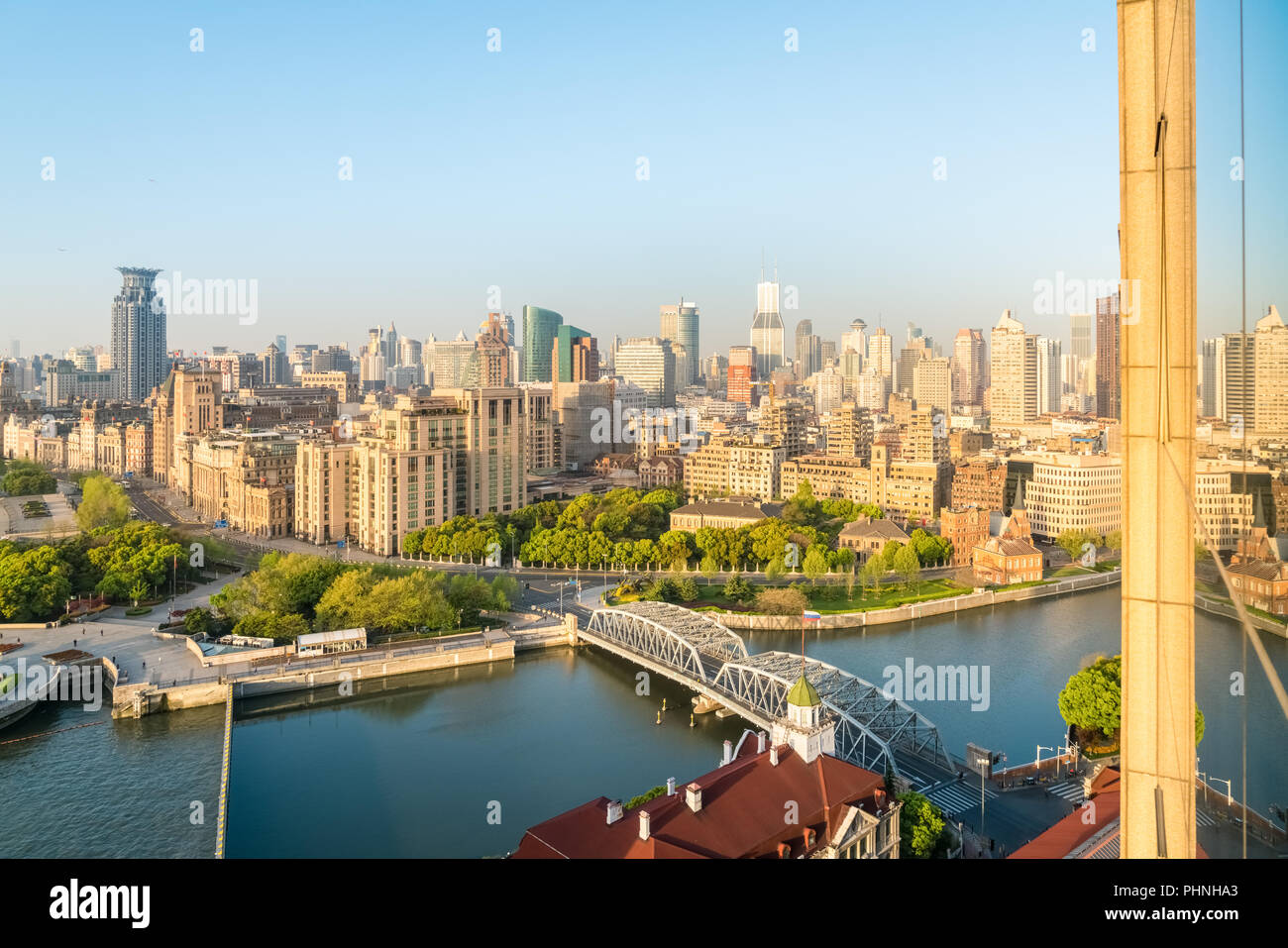 Shanghai il Bund in mattinata Foto Stock