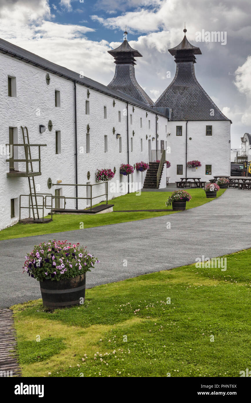 Ardbeg distillery, Islay, Ebridi Interne, Argyll, Scotland, Regno Unito Foto Stock