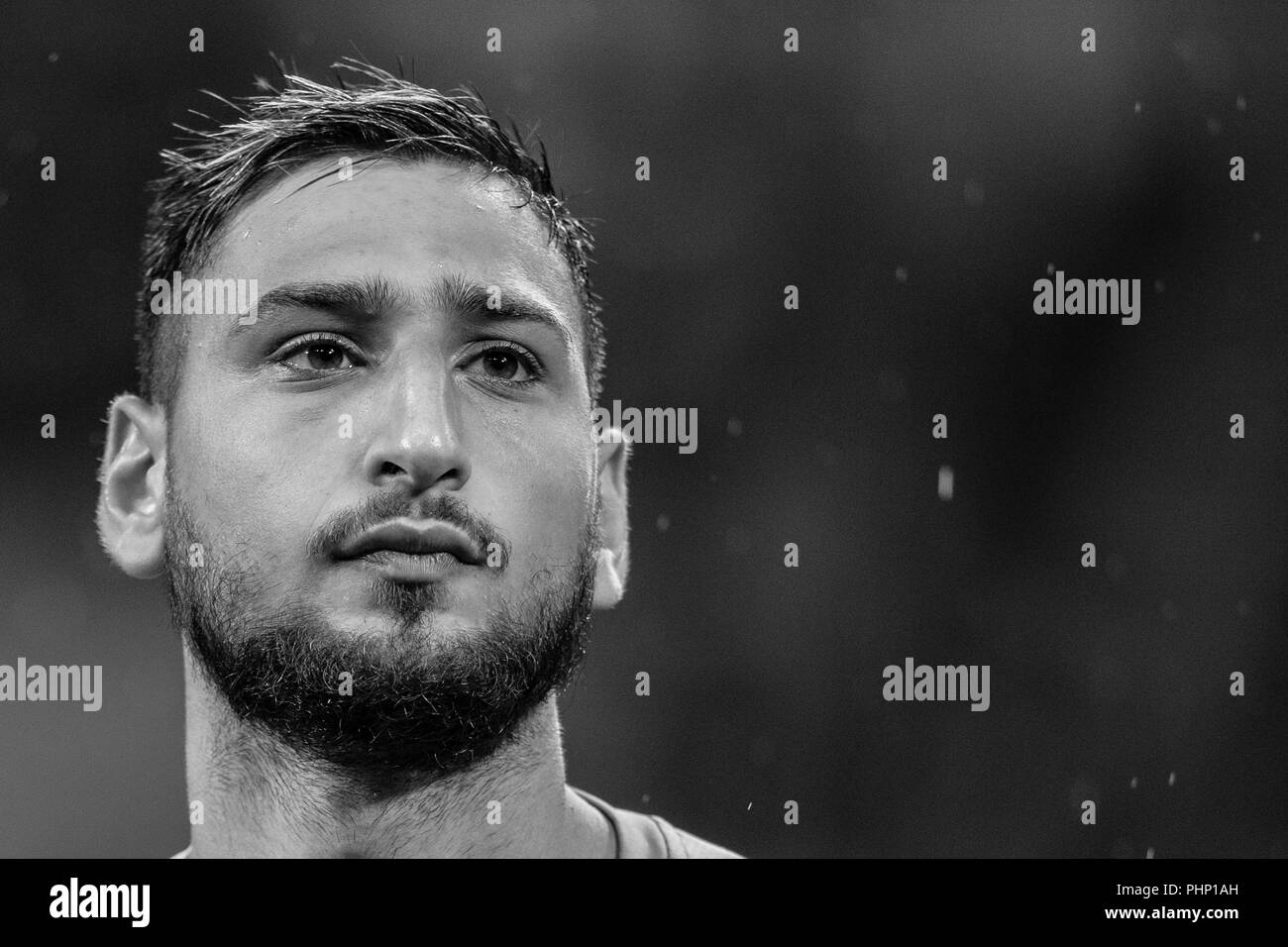 Gianluigi Donnarumma (Milano) durante l'italiano 'Serie A' match tra Milano 2-1 Roma a Giuseppe Meazza su agosto 31, 2018 di Milano, Italia. Credito: Maurizio Borsari/AFLO/Alamy Live News Foto Stock Gianluigi Donnarumma (Milano) durante l'italiano 'Serie A' match tra Milano 2-1 Roma a Giuseppe Meazza su agosto 31, 2018 di Milano, Italia. Credito: Maurizio Borsari/AFLO/Alamy Live News Foto Stock