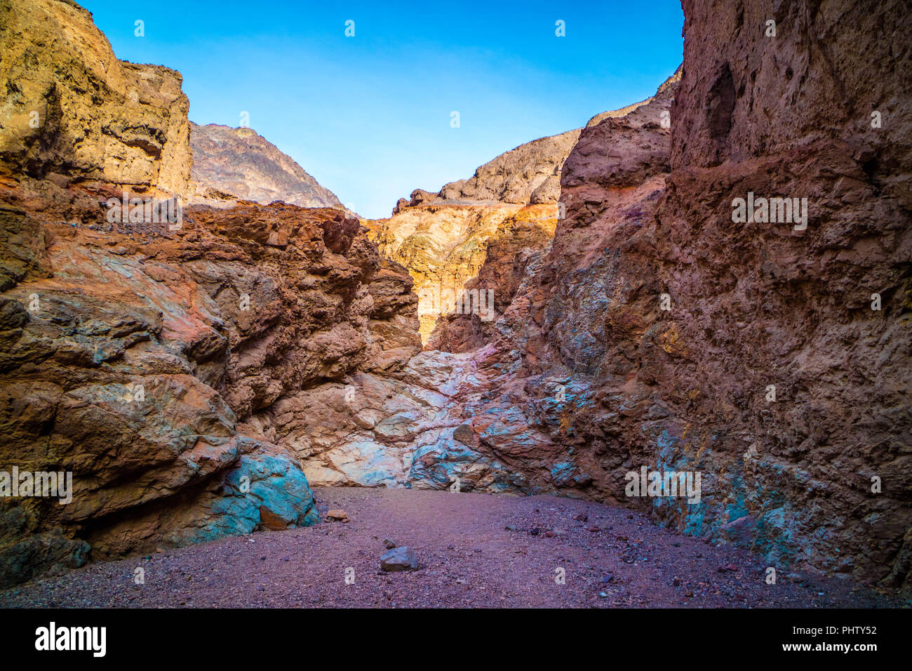 Una tavolozza di color rocce nel Parco Nazionale della Valle della Morte Foto Stock