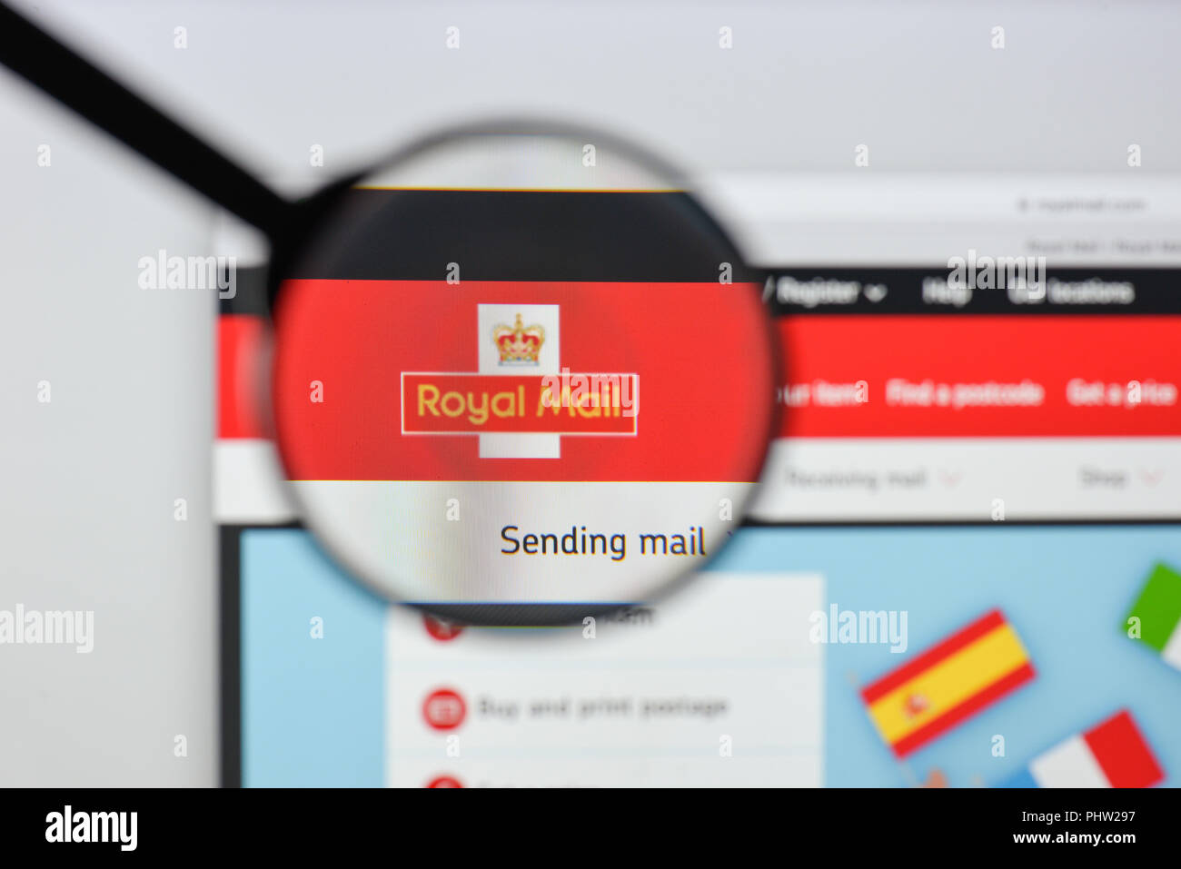 Milano, Italia - 20 agosto 2018: Royal Mail website homepage. Royal Mail visibile il logo. Foto Stock