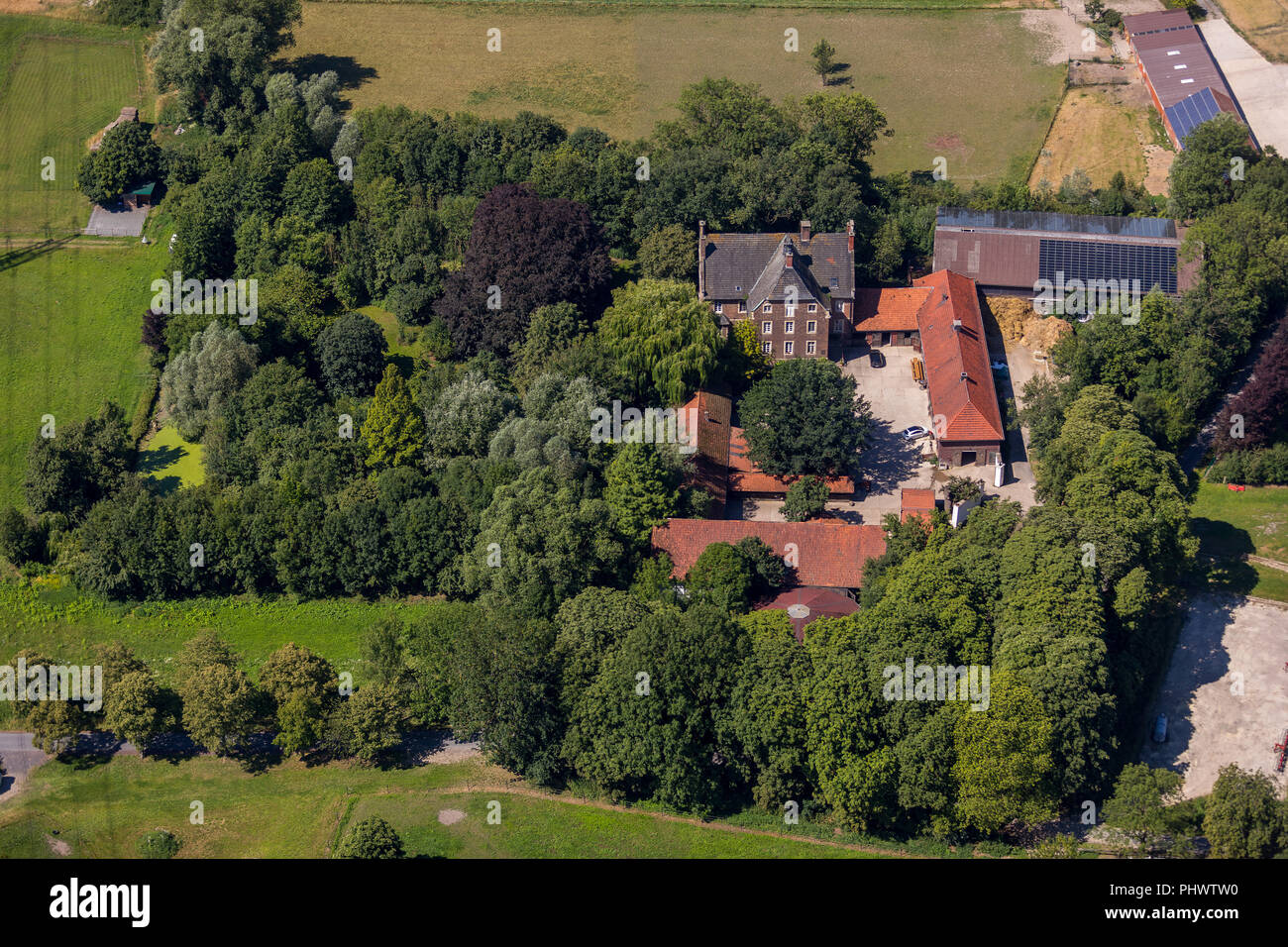 Haus Tüchen, Jörn Alexander Schulze-Henne, allevamento di cavalli, estere, Ahlen, Ruhrgebiet, Renania settentrionale-Vestfalia, Germania, DEU, Europa, fotografia aerea, Foto Stock