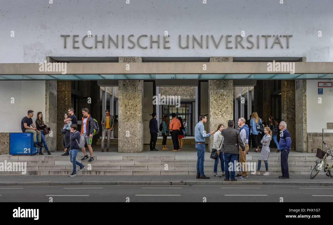 Technische Universitaet, Hauptgebaeude, Arcisstrasse, Monaco di Baviera, Deutschland Foto Stock