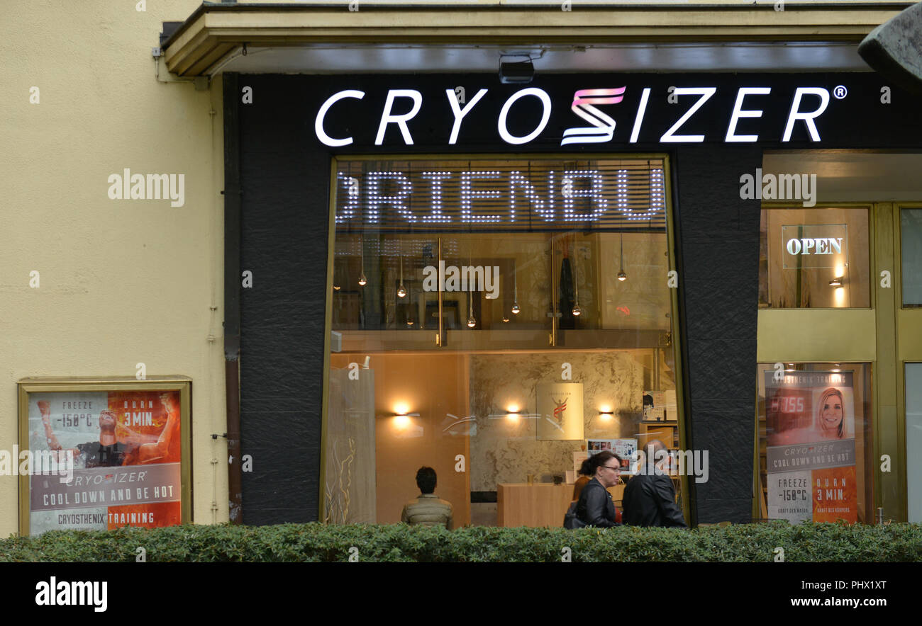 Cryosizer, Leopoldstrasse, Monaco di Baviera, Deutschland Foto Stock