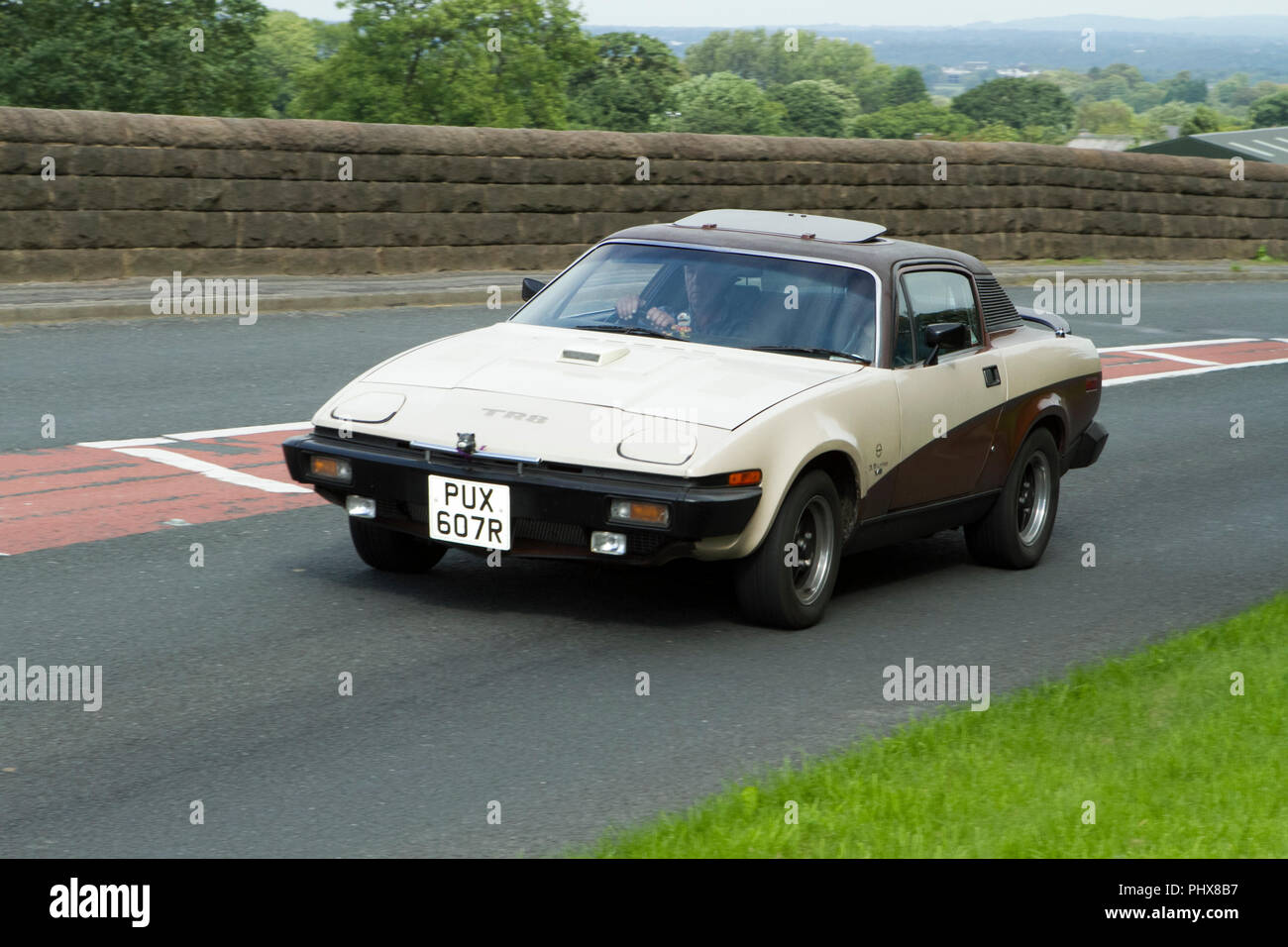 1976 Triumph TR7 PUX607R Classic Cars, veterano, restaurato, auto, classic, veicolo, vintage, automobile vecchia, trasporto, retrò, trasporti, REGNO UNITO Foto Stock