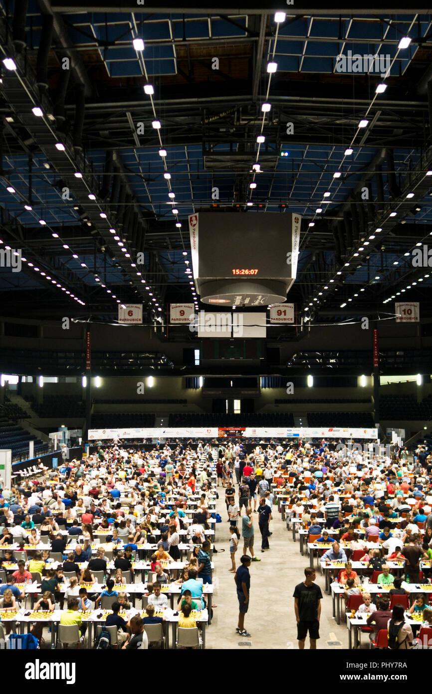 I giocatori di scacchi durante un torneo di scacchi Foto Stock
