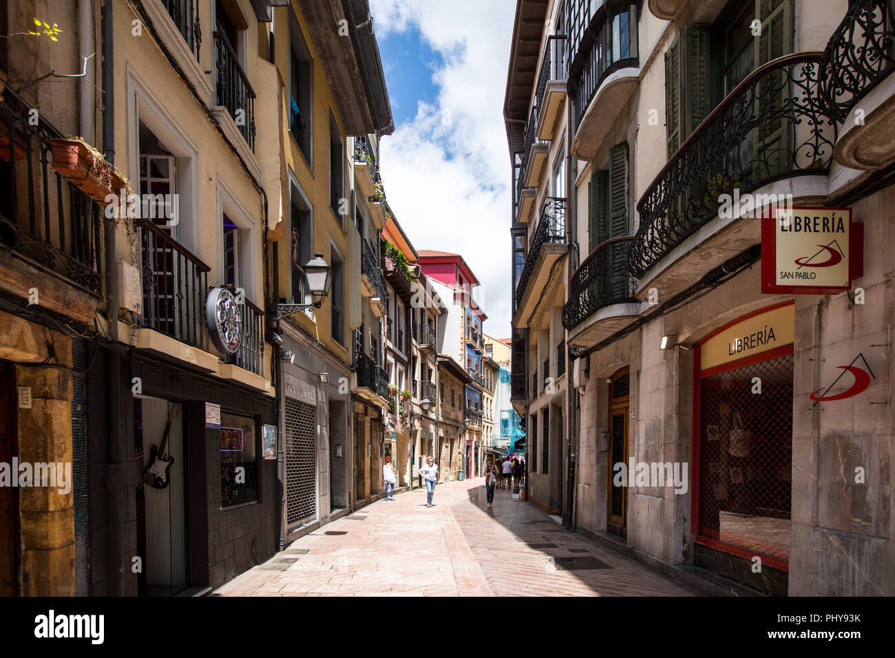La città di Oviedo nelle Asturie, a nord ovest della Spagna Foto Stock