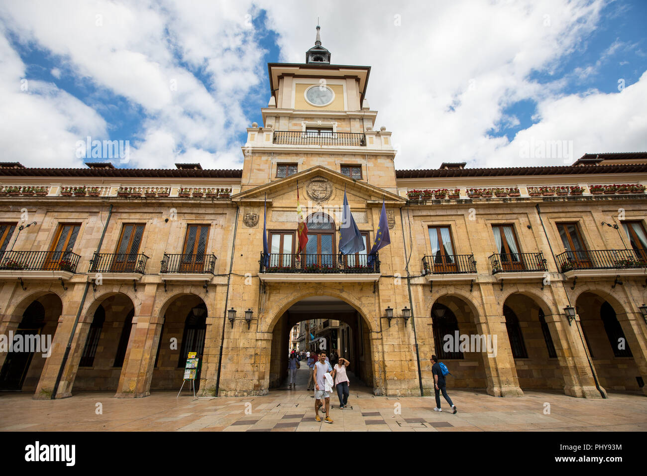 La città di Oviedo nelle Asturie, a nord ovest della Spagna Foto Stock