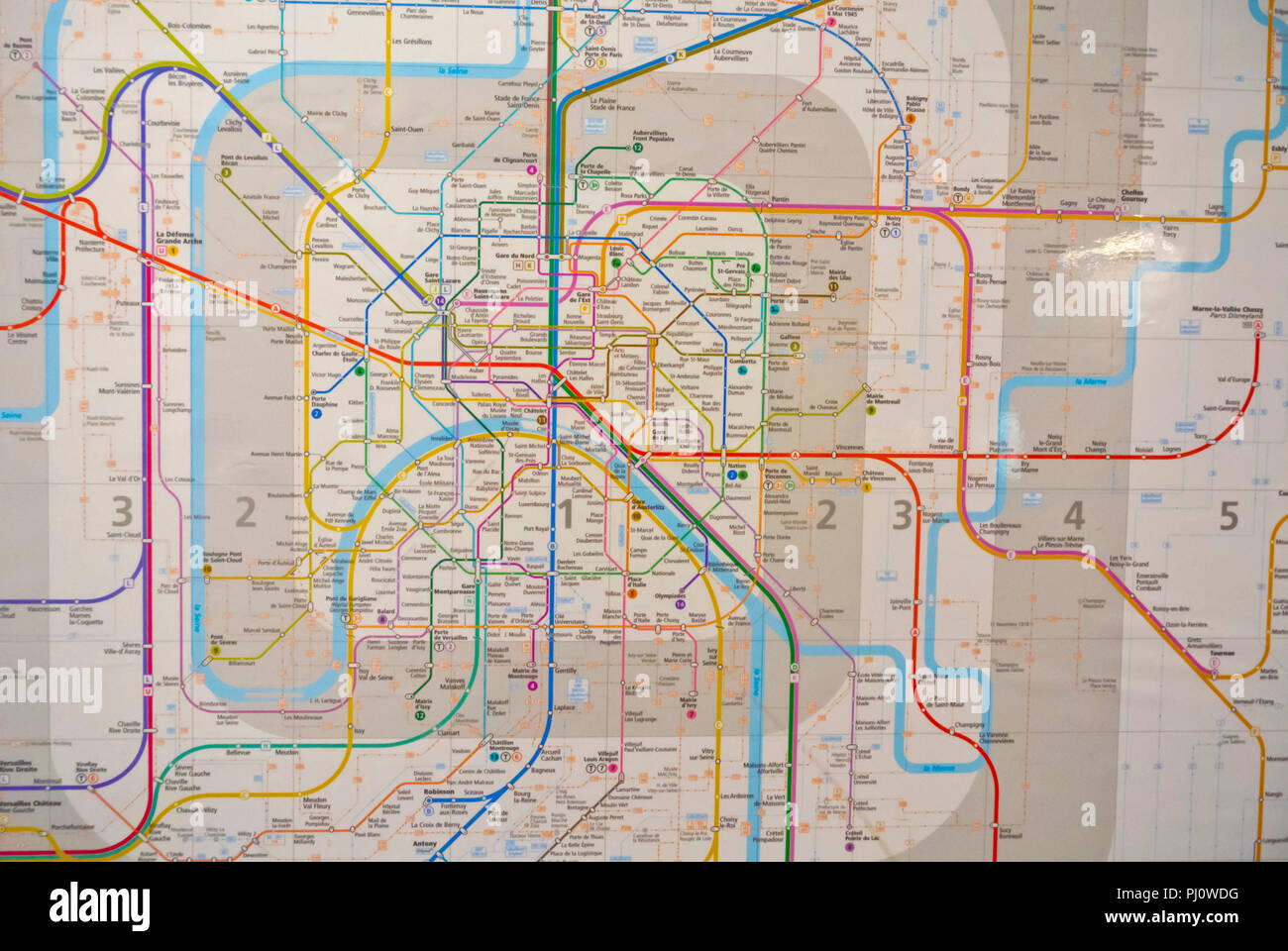 Mappa della metropolitana di parigi immagini e fotografie stock ad alta  risoluzione - Alamy