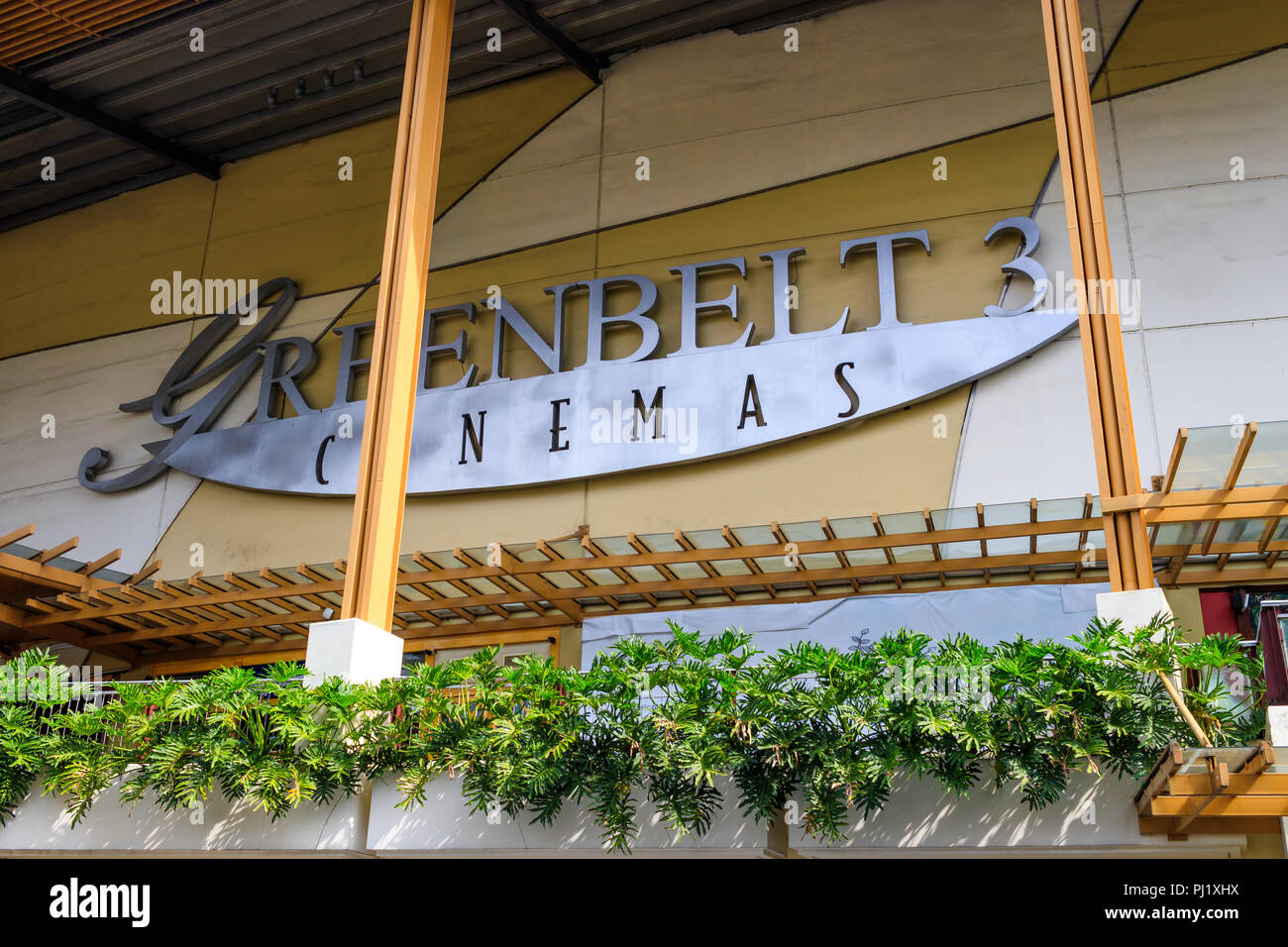Makati, Filippine - 30 Luglio 2018: Greenbelt 3 Shopping Mall Foto Stock