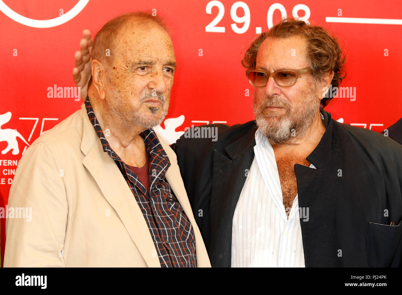 Venezia, Italia. 03Sep, 2018. Jean-Claude Carriere, Julian Schnabel frequentare il 'all'Eternità's Gate' photocall durante il settantacinquesimo Venice Film Festival presso il Palazzo del Casinò su Settembre 03, 2018 a Venezia, Italia. ( Credito: Giovanni Rasimus)/Media punzone ***Francia, Svezia, Norvegia, Denark, Finlandia, Stati Uniti d'America, Repubblica Ceca, Sud America solo***/Alamy Live News Foto Stock