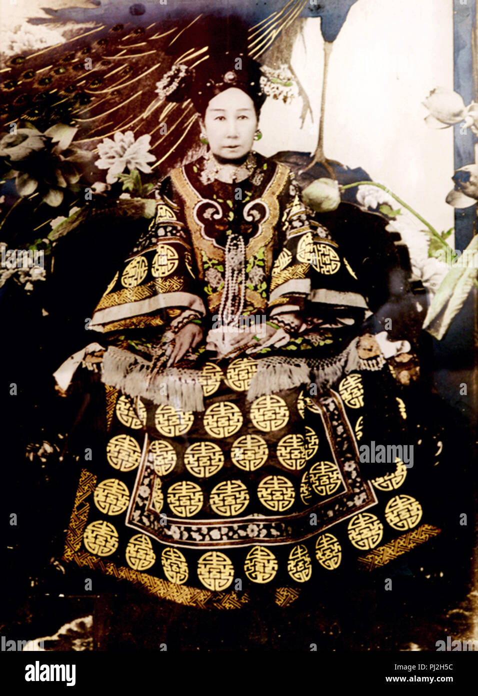 Empress Dowager Cixi (1835 - 1908), mancesi clan Yehenara, Cinese Empress Dowager e regent che ha controllato efficacemente il governo cinese alla fine della dinastia Qing per 47 anni dal 1861 fino alla sua morte nel 1908. Foto Stock