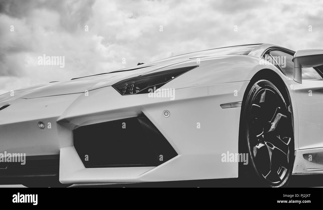 Un moderno, lusso Lamborghini Aventador super car Foto Stock