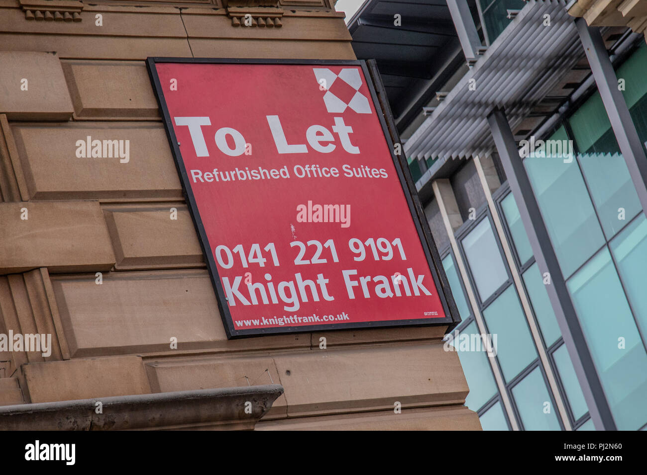 Una proprietà commerciale per lasciare dal Cavaliere Frank a Buchanan Street Glasgow Foto Stock