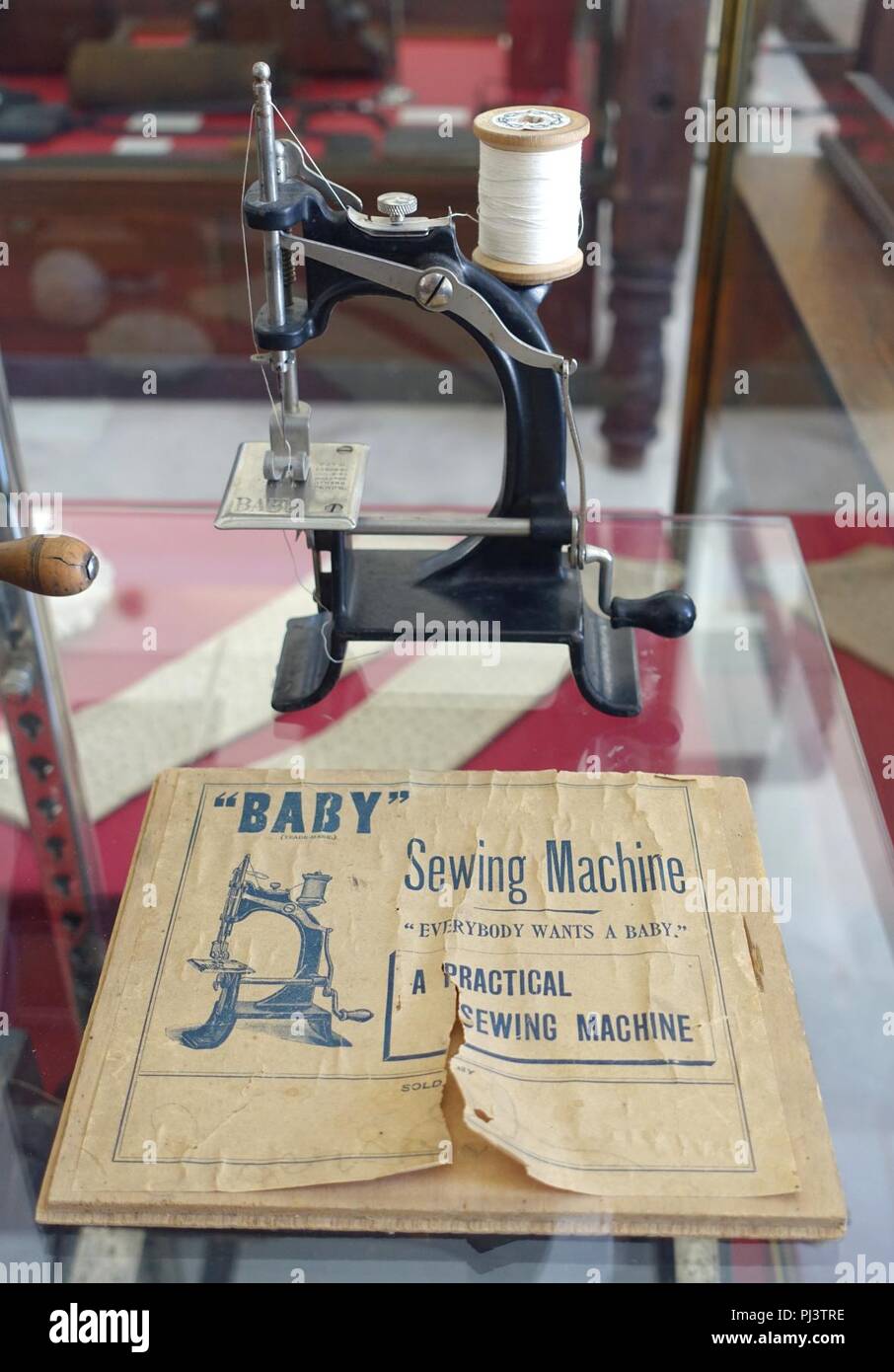 Baby macchina da cucire, senza data - Foto Stock