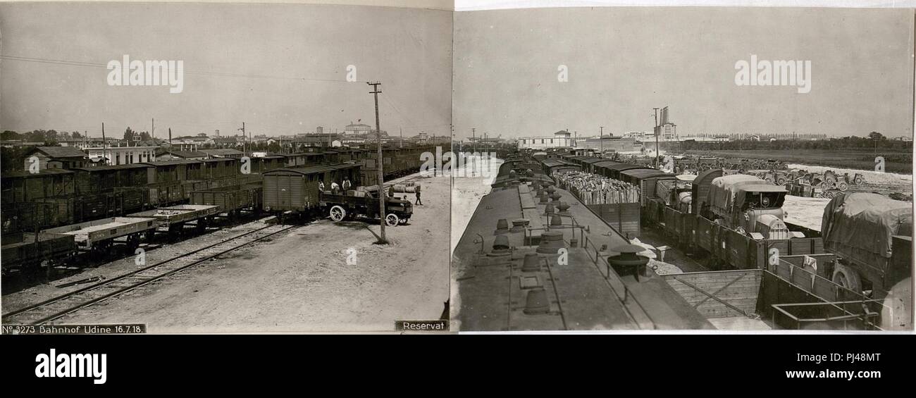 Bahnhof Udine 16.7.18. Foto Stock
