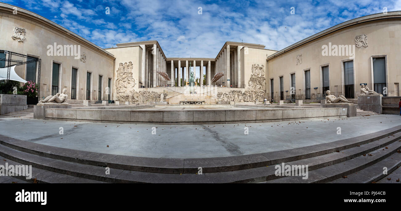 Museo di Arte Moderna di Presidente Wilson Avenue, Parigi, Francia il 26 agosto 2018 Foto Stock