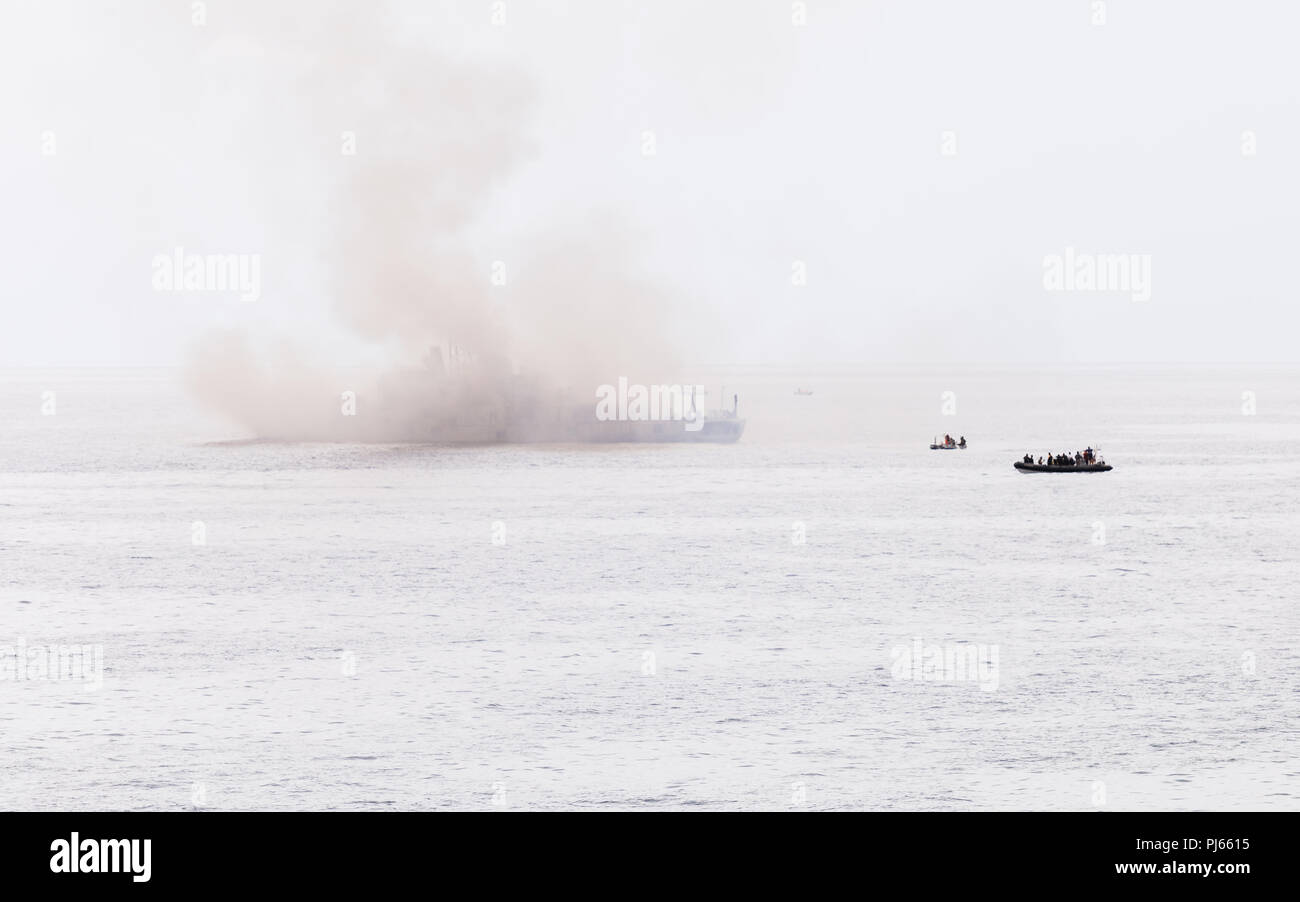 L'Isola di Madeira, Portogallo. 04 settembre del 2018, Camara de Lobos: portoghese "Afonso Cerqueira' fregata per essere affondato nel "Parque Marinho do Cabo Girao', l'isola di Madeira, Portogallo. Credito: Cícero Castro/Alamy Live News Foto Stock