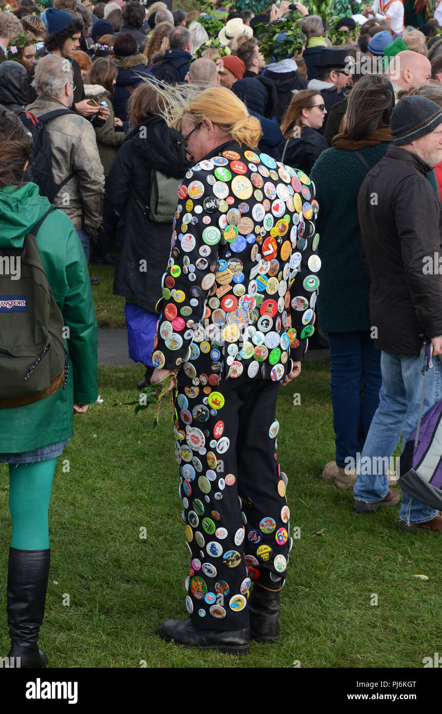 La gente colorata a Jack nel verde festival, Hastings, Regno Unito Foto Stock