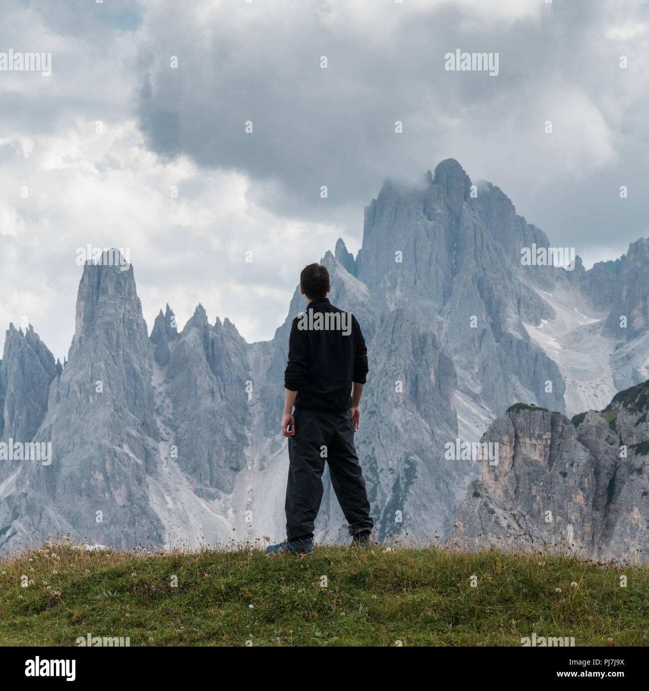 Escursioni sulle Dolomiti' più celebre pista di Lavaredo Tre Cime di Lavaredo Foto Stock