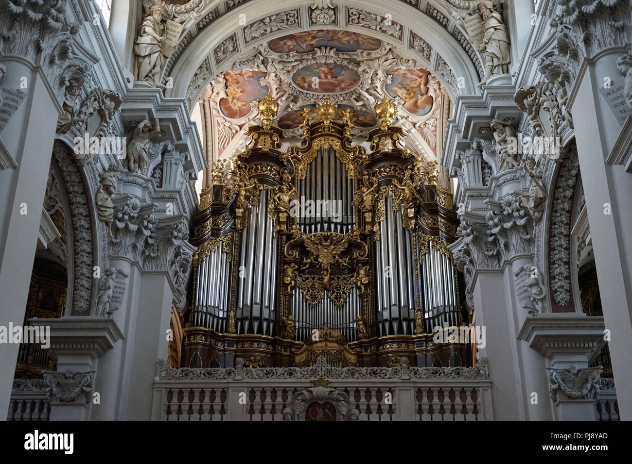 Orgel, Hauptschiff, Dom Santo Stefano, Stephansdom, Domplatz, Passau, Bayern, Deutschland, Europa Foto Stock