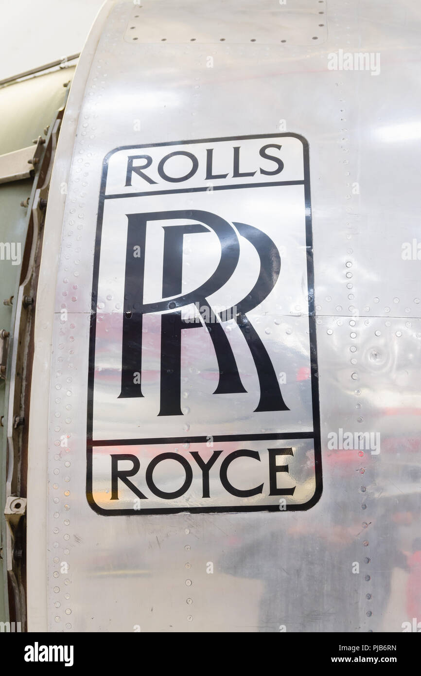 Rolls Royce logo sul lato di un aeromobile jet. Foto Stock