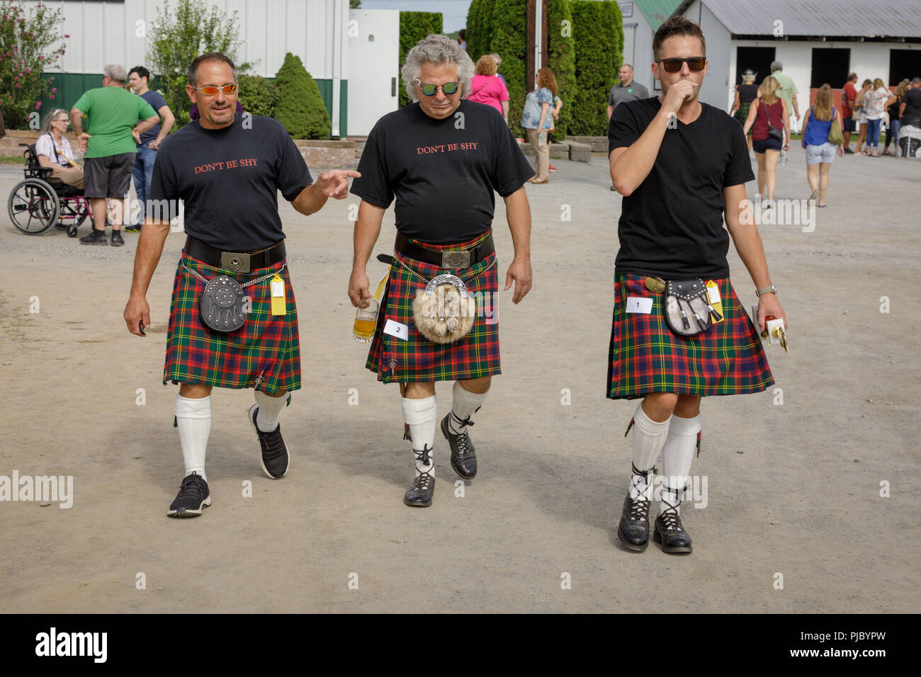 Gli uomini in kilts, Distretto Capitale scozzese in giochi Altamont, New York Foto Stock