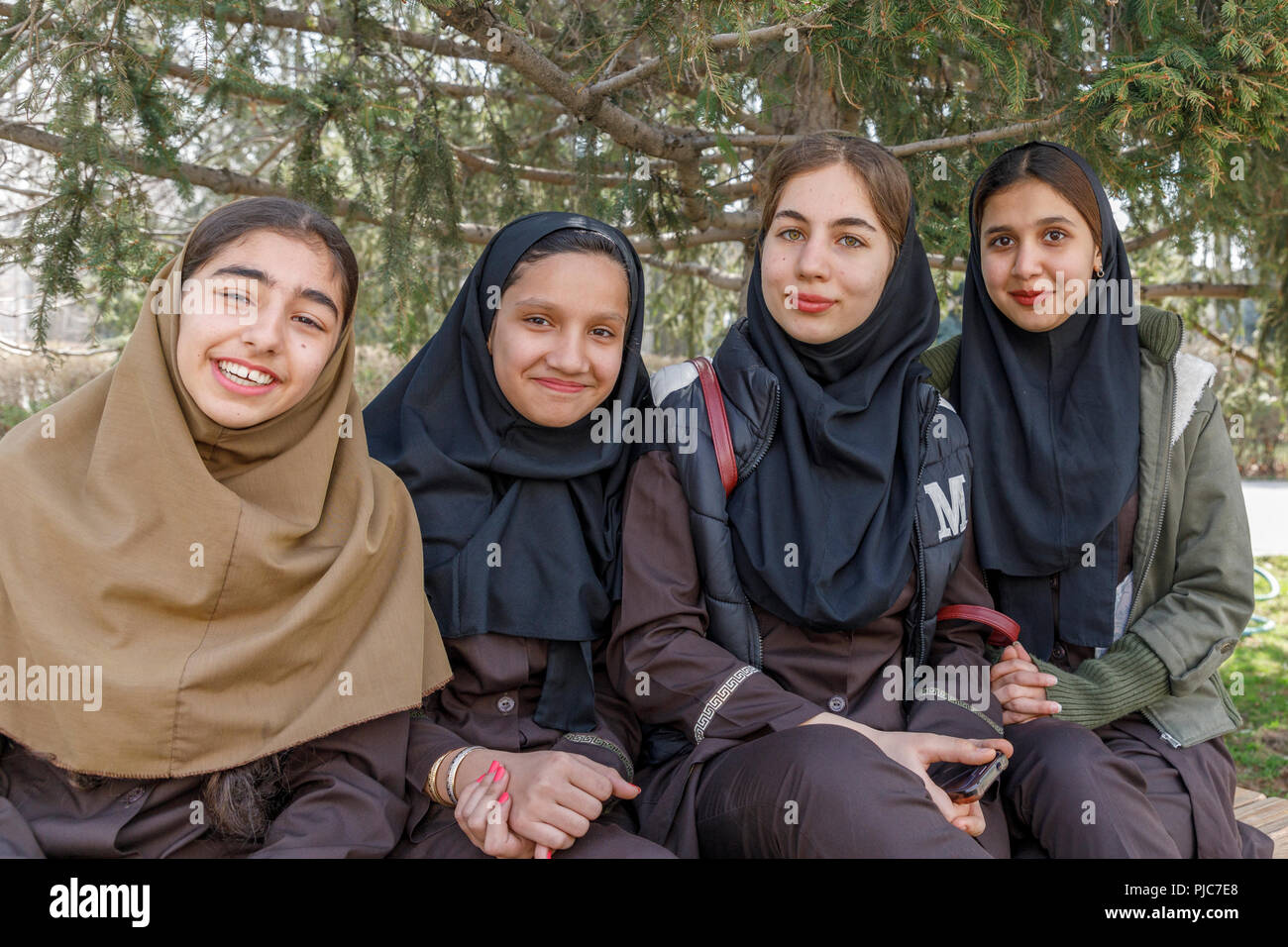 Repubblica islamica di Iran. Tehran. Scuola iraniana ragazze. Foto Stock