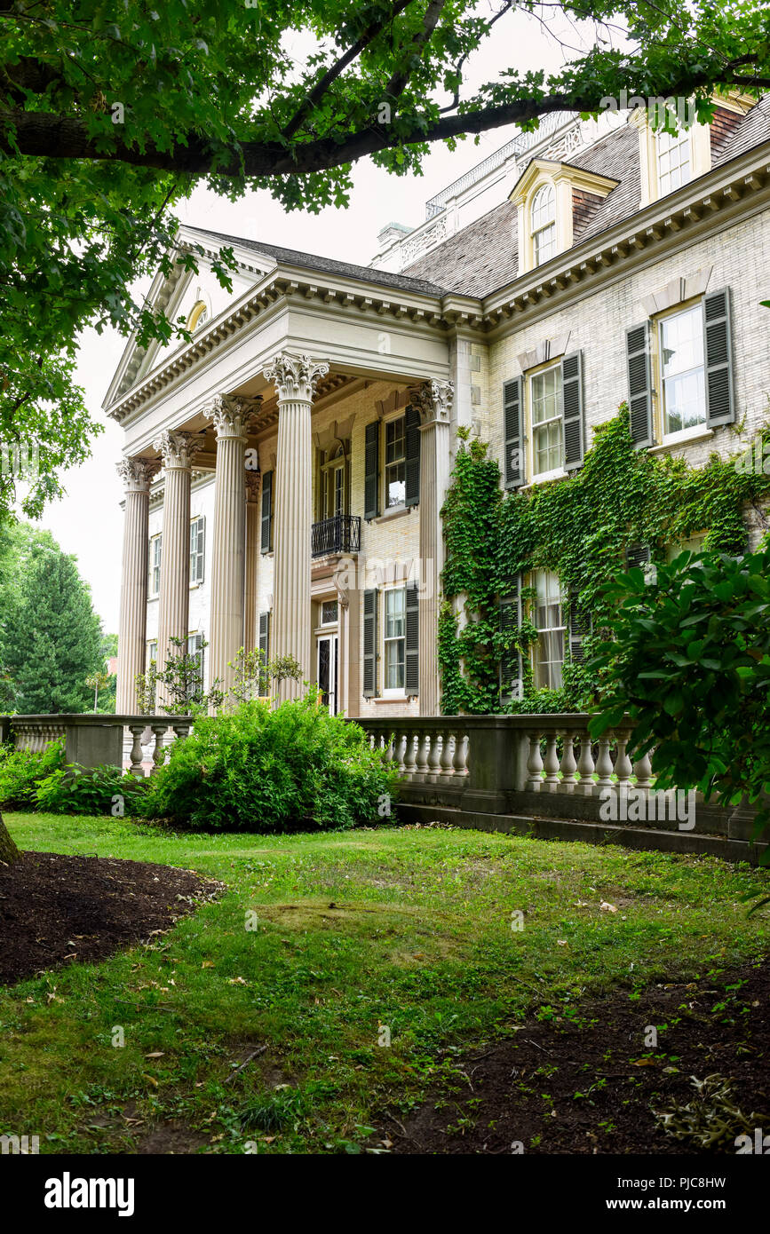 L'esterno entrata anteriore dell'Eastman House di Rochester, New York. Foto Stock
