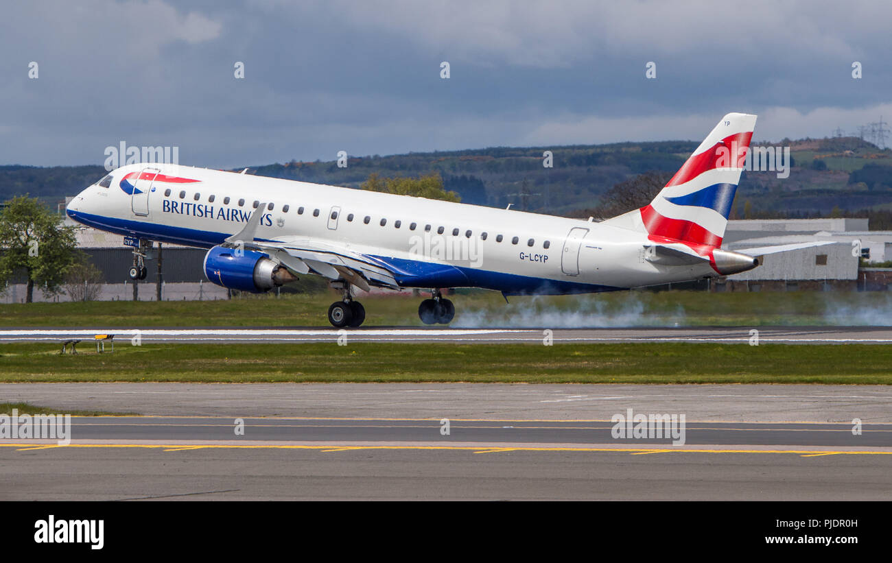 British Airways navetta da Londra visto arrivare all'Aeroporto Internazionale di Glasgow, Renfrewshire, Scozia. Foto Stock