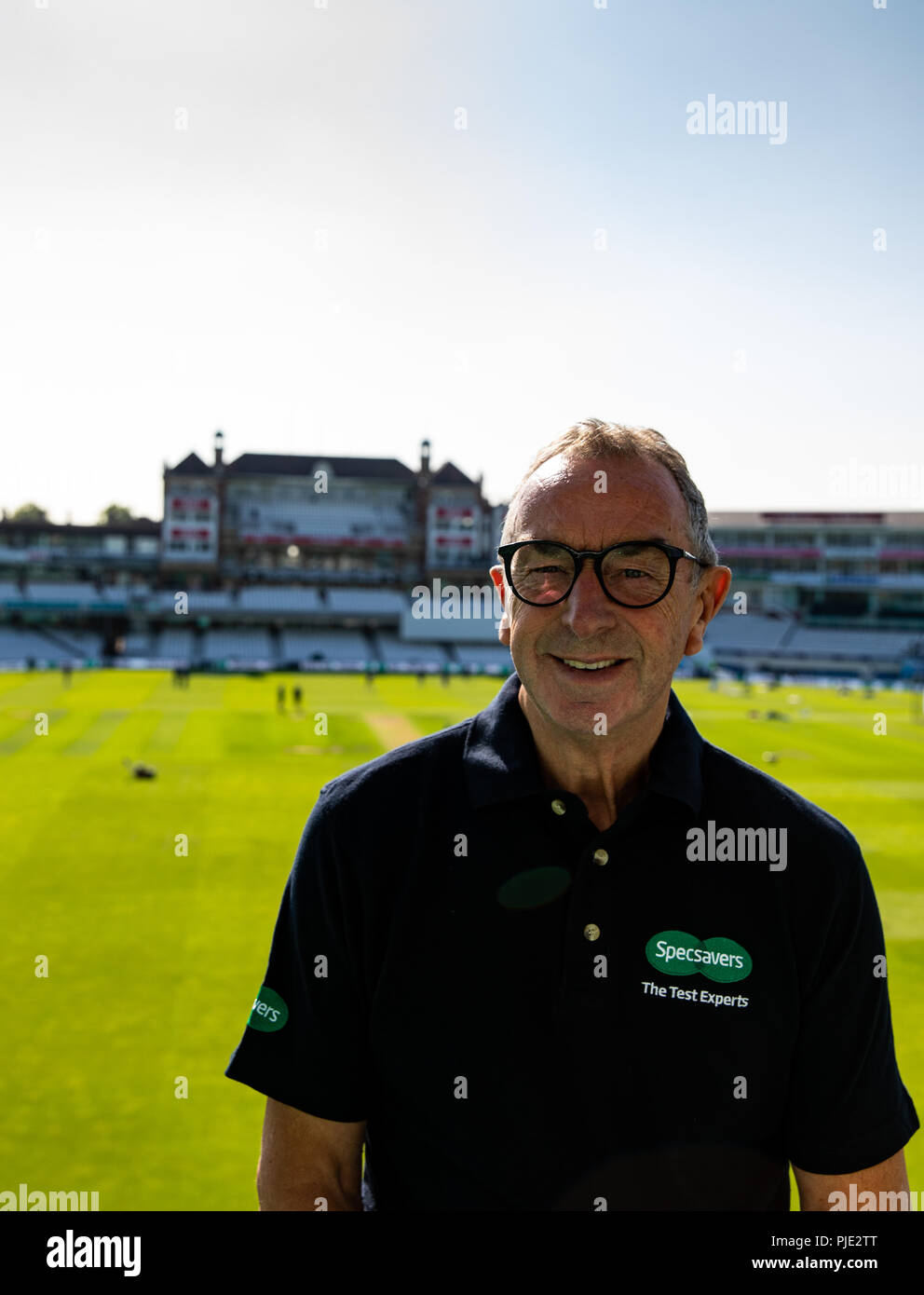 David "Bumble' Lloyd pone per un fotografo durante un evento di Specsavers alla Kia ovale, Londra. Stampa foto di associazione. Picture Data: giovedì 6 settembre 2018. Foto di credito dovrebbe leggere: Steven Paston/PA FILO Foto Stock