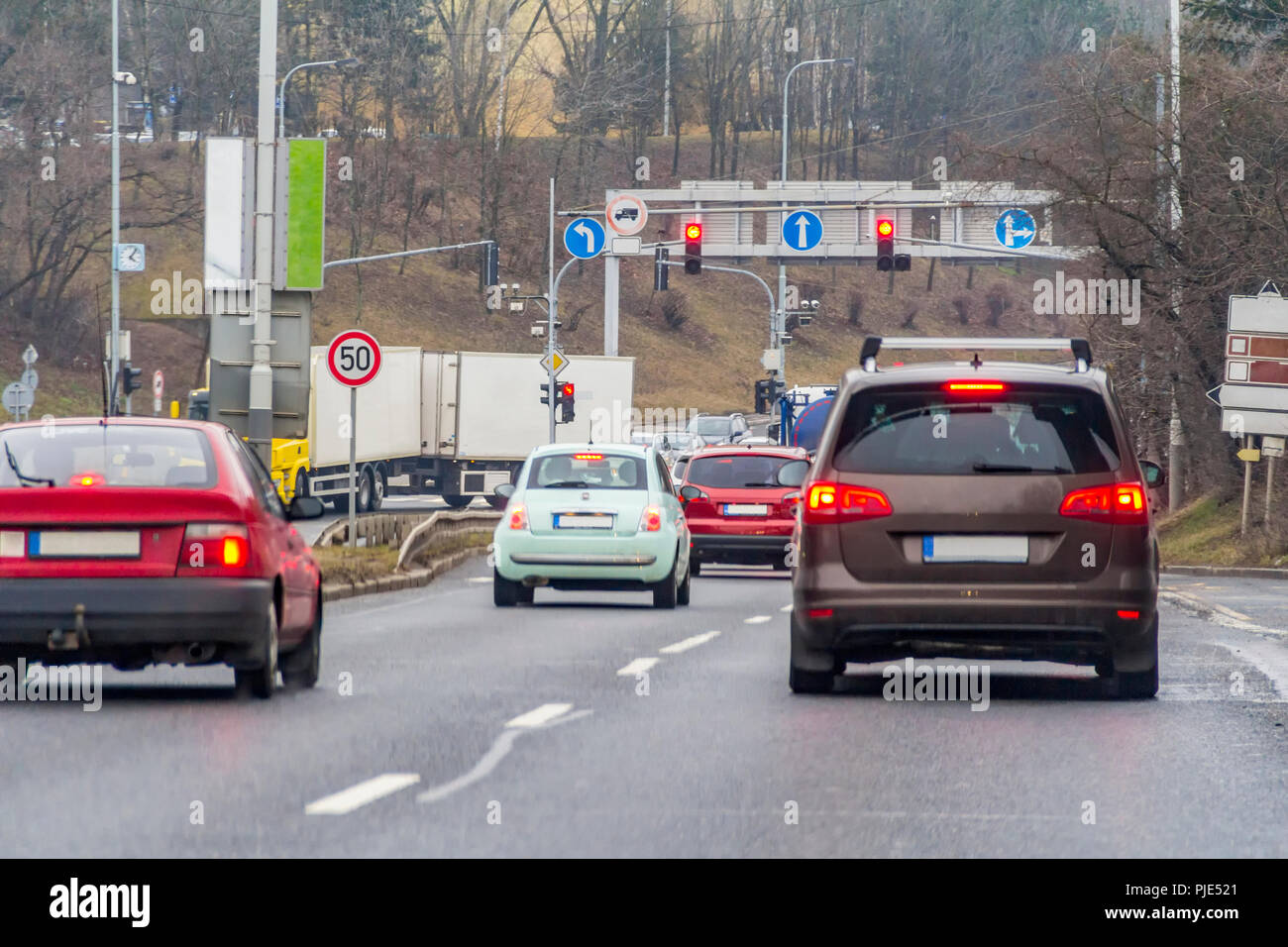 Scenario treffic su più corsie nella Repubblica Ceca Foto Stock