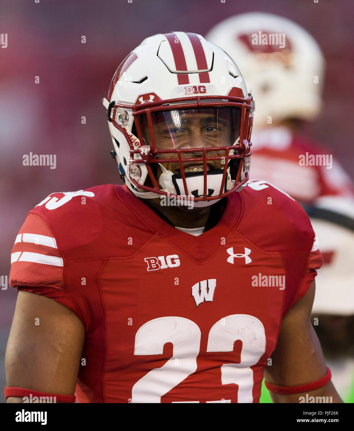 Agosto 31, 2018: Wisconsin Badgers running back Jonathan Taylor #23 prima della NCAA Football gioco tra la Western Kentucky Hilltoppers e Wisconsin Badgers a Camp Randall Stadium di Madison, WI. John Fisher/CSM Foto Stock