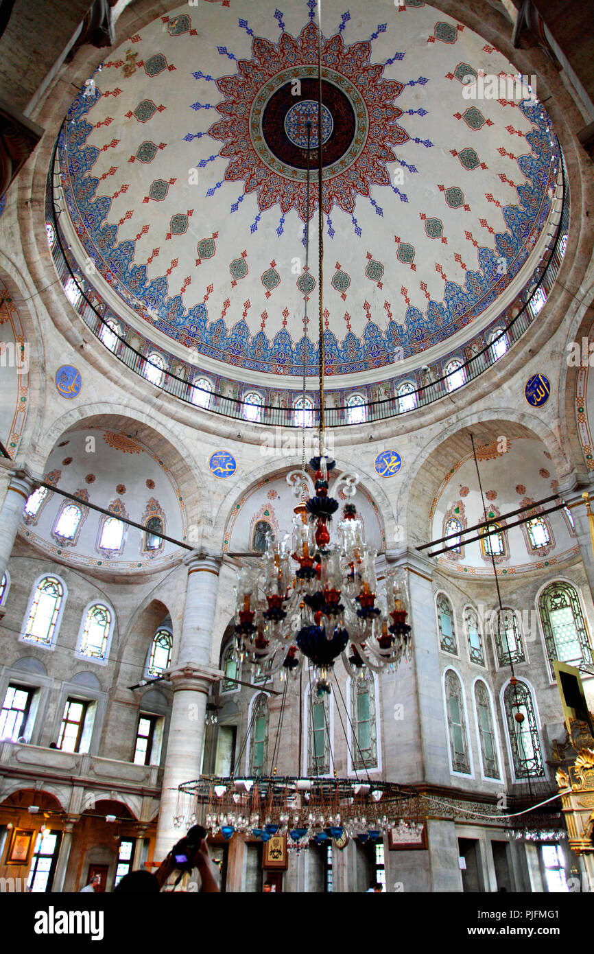 Turchia, Istanbul, Eyup distretto, Eyup la moschea del sultano Foto Stock