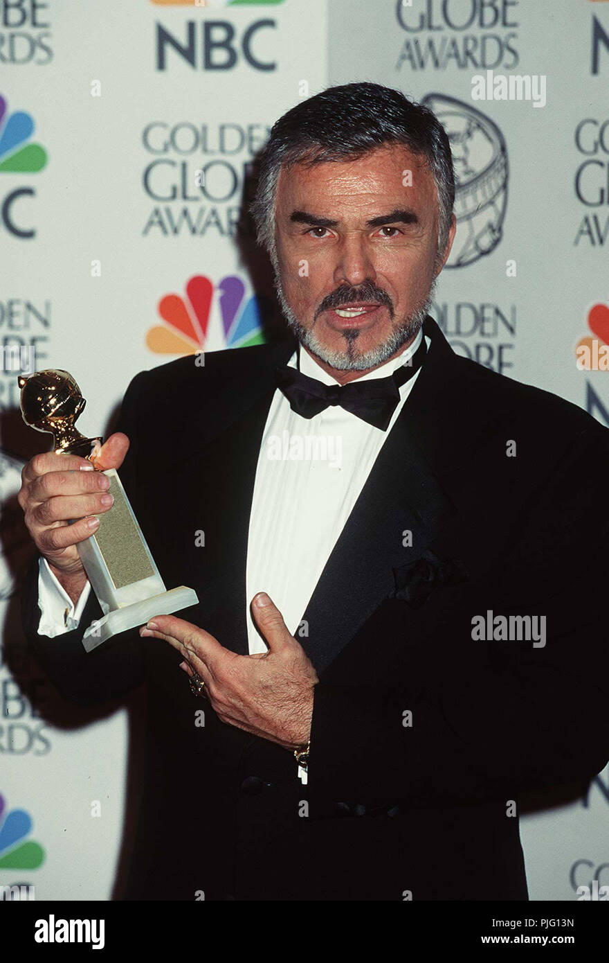 Rinaldo BurtReynold Burt evento nella vita di Hollywood - California, tappeto rosso Evento, STATI UNITI D'AMERICA, industria cinematografica, celebrità, fotografia, Bestof, arte cultura e intrattenimento, Topix celebrità moda, migliori della vita di Hollywood, evento nella vita di Hollywood - California, movie celebrità, arte cultura e intrattenimento, verticale Foto Stock